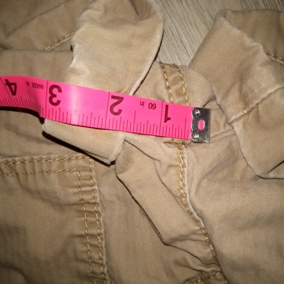 Levi jean shorts a bundle - Picture 3 of 5